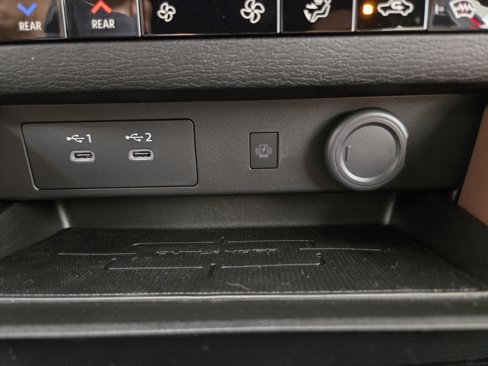 New 2025 Mitsubishi Outlander SEL image 28