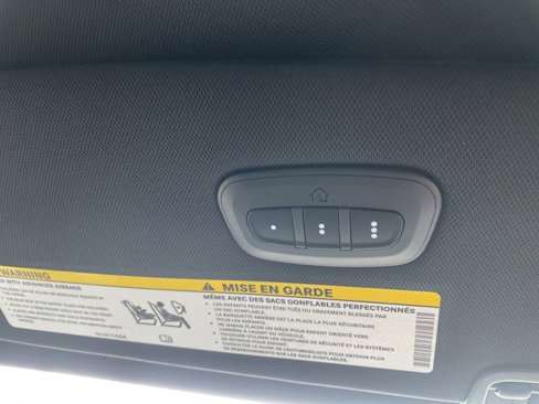 New 2026 Chrysler Pacifica Limited w/ Uconnect Theater Family Group image 46