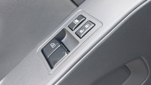 Used 2024 Nissan Frontier S w/ S Utility Package image 24