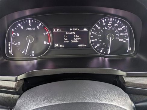 Used 2020 Kia Cadenza Limited image 11