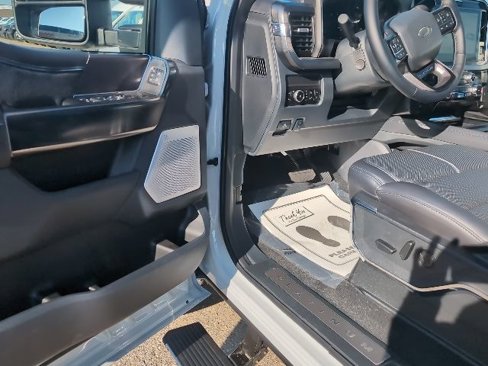 New 2026 Ford F350 4x4 Crew Cab Super Duty image 6