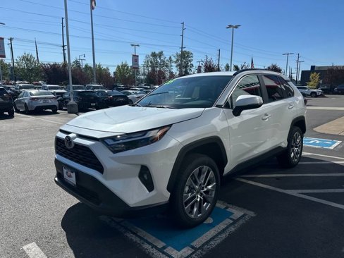Certified 2025 Toyota RAV4 XLE Premium image 7
