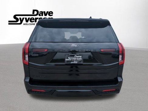 New 2025 Ford Expedition Platinum image 3