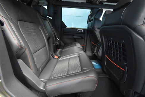 New 2025 Ford Bronco Raptor w/ Interior Carbon Fiber Pack image 21