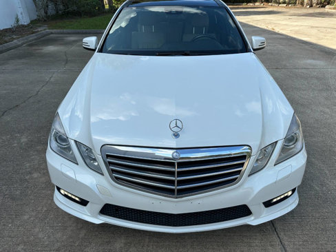 Used 2011 Mercedes-Benz E 550 Sedan image 12
