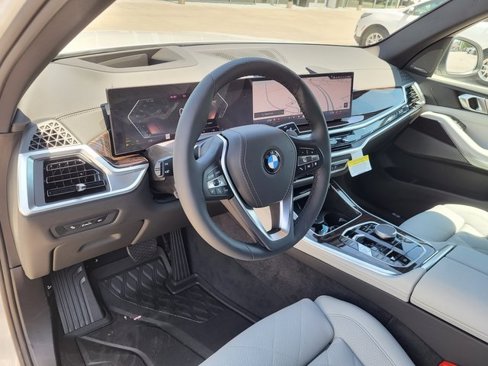 New 2026 BMW X5 xDrive40i image 11