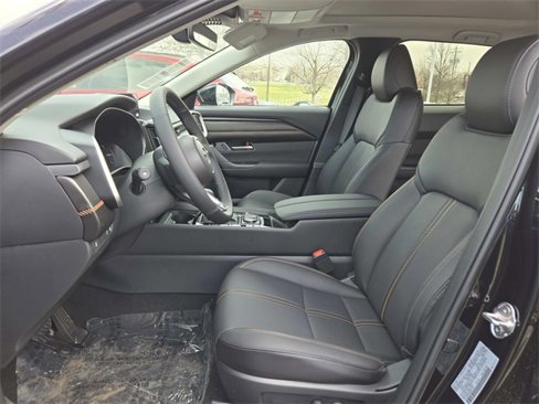 Certified 2025 MAZDA CX-50 AWD 2.5 Hybrid w/ Weather Package image 9