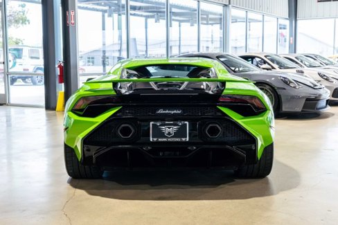 Used 2023 Lamborghini Huracan Tecnica image 6