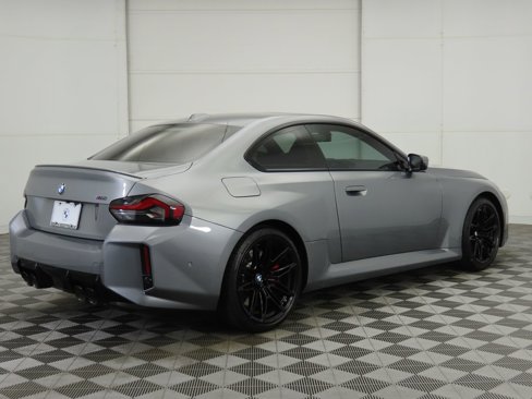 Used 2025 BMW M2 w/ Lighting Package image 5