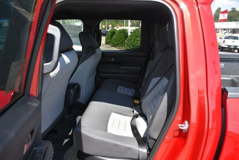 New 2025 Toyota Tacoma TRD Off-Road image 38
