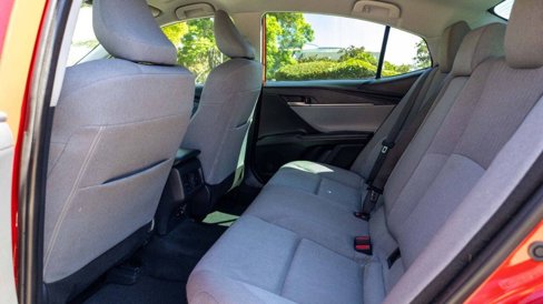Used 2025 Toyota Camry LE image 28