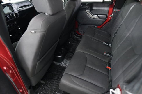 Used 2013 Jeep Wrangler Unlimited Sport image 30