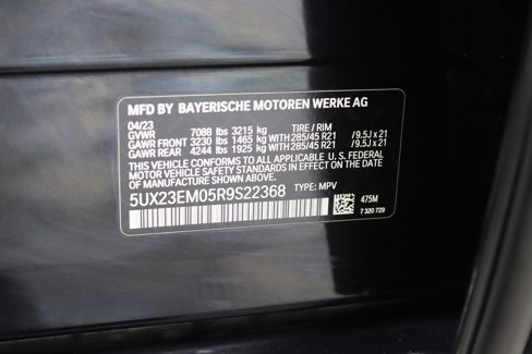 Used 2024 BMW X7 xDrive40i w/ Executive Package image 48