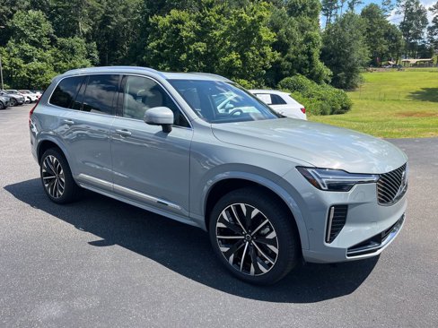 New 2026 Volvo XC90 B6 Plus w/ Protection Package Premier image 9