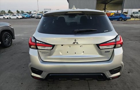 Used 2025 Mitsubishi Outlander Sport AWD image 7
