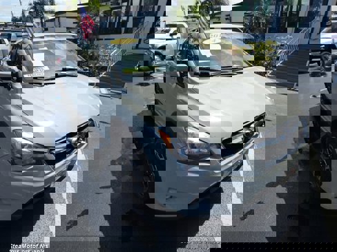 Used 2014 Subaru Crosstrek 2.0i Premium image 1