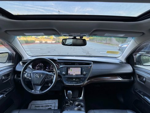 Used 2014 Toyota Avalon XLE image 19