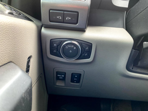 Used 2018 Ford F150 XLT w/ Equipment Group 302A Luxury image 23