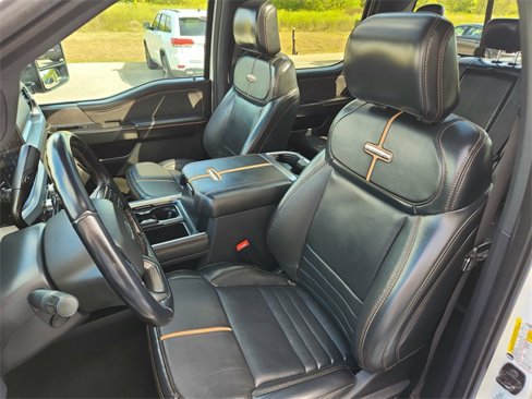 Used 2024 Ford F250 Platinum image 28