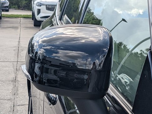 New 2025 Volvo XC60 T8 Plus w/ Protection Package Premier image 12