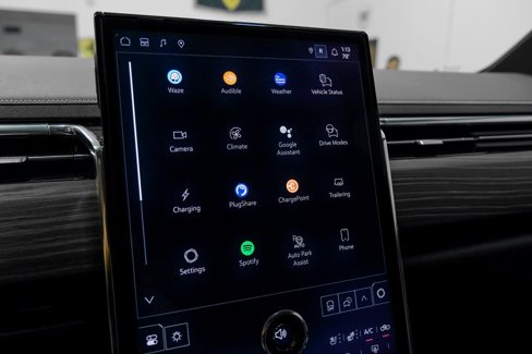 Used 2024 GMC Sierra EV Denali image 28