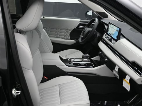 New 2025 Mitsubishi Outlander SEL image 18