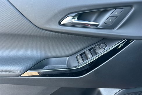 New 2026 Chevrolet Equinox LT image 11