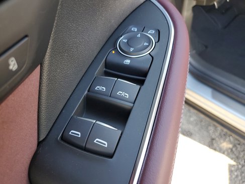New 2025 Buick Envision Sport Touring image 21