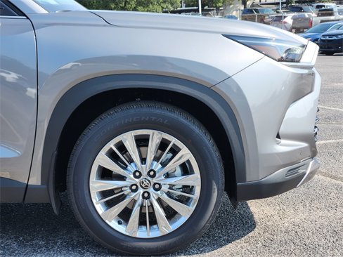 New 2025 Toyota Grand Highlander AWD image 5