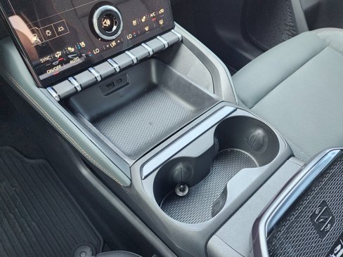 New 2026 GMC Terrain AT4 w/ Convenience Package III image 32
