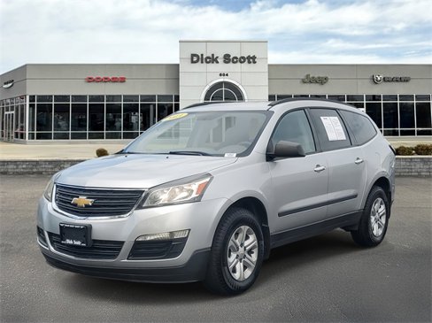 Used 2013 Chevrolet Traverse LS image 2
