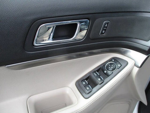 Used 2013 Ford Explorer 4WD image 9