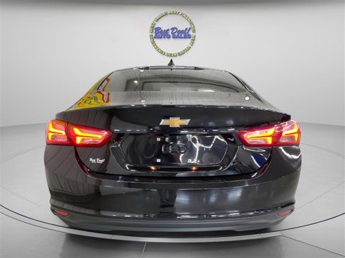 Used 2020 Chevrolet Malibu LT image 5