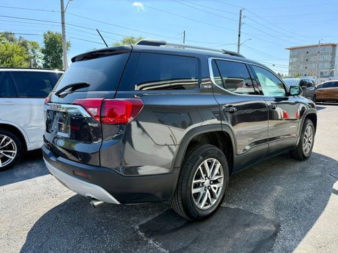 Used 2018 GMC Acadia SLE image 14
