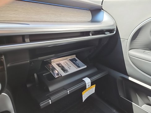 New 2026 Hyundai Ioniq 9 SEL image 21