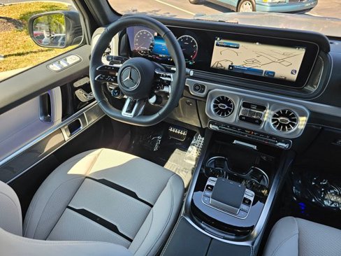 Certified 2025 Mercedes-Benz G 63 AMG 4MATIC image 33
