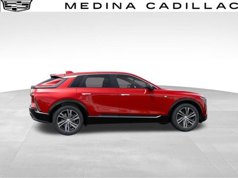 New 2026 Cadillac Lyriq Luxury image 5
