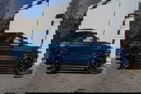 New 2025 Porsche Cayenne Coupe image 8