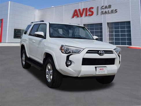 Used 2024 Toyota 4Runner SR5 Premium image 3