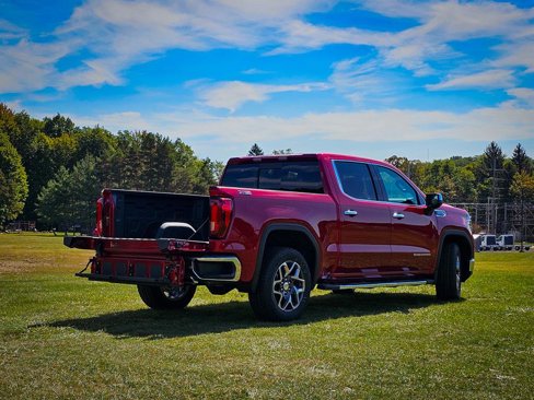 New 2026 GMC Sierra 1500 SLT w/ SLT Premium Plus Package image 5