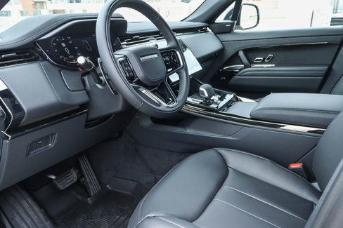 New 2025 Land Rover Range Rover Sport image 18