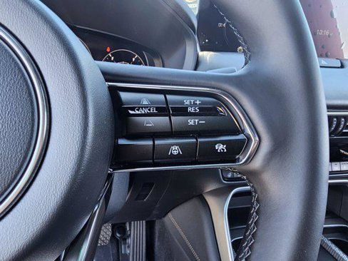 New 2025 MAZDA CX-70 Plug-In Hybrid w/ Premium Plus image 31