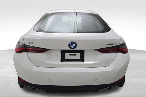 Used 2024 BMW i4 xDrive40i w/ Premium Package image 8