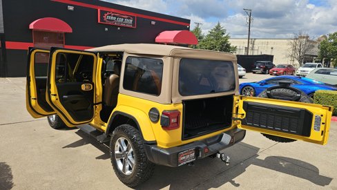 Used 2021 Jeep Wrangler Unlimited Sahara image 19