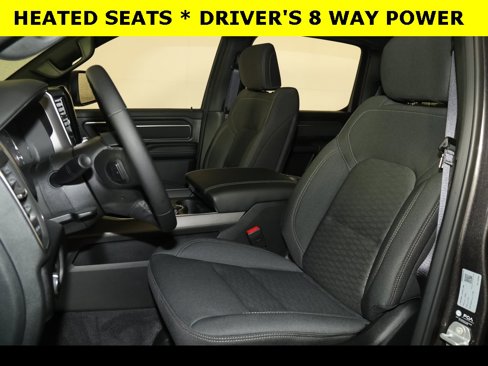 New 2026 RAM 1500 4x4 Crew Cab image 4