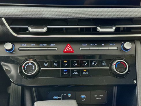 Certified 2025 Hyundai Sonata SE image 15