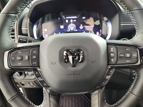 New 2025 RAM 1500 Limited image 11