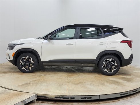New 2026 Kia Seltos S image 8