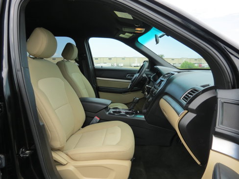 Used 2017 Ford Explorer FWD image 29