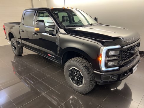 New 2026 Ford F250 Lariat image 1